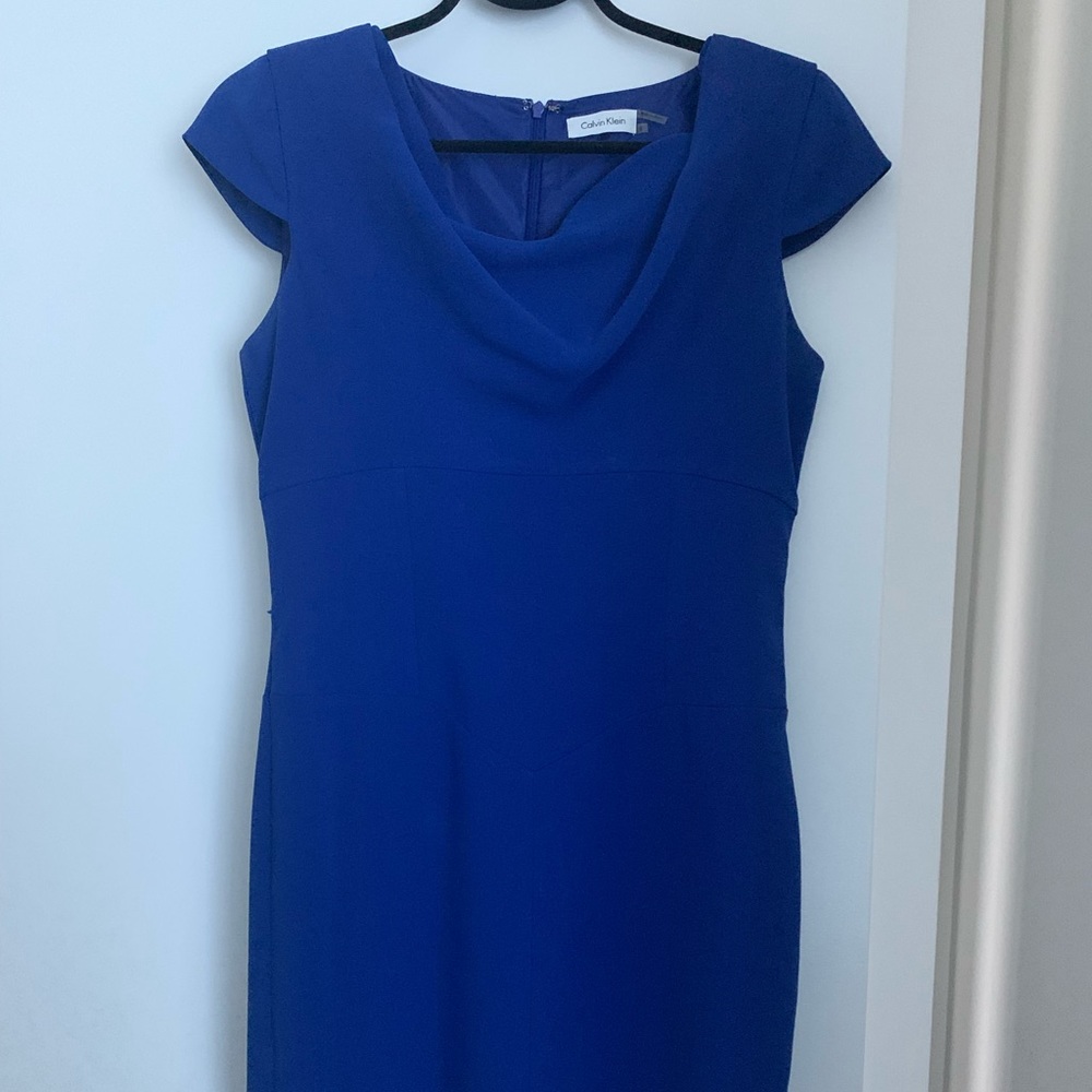 Calvin Klein Size 6 Royal Blue Knee-Length Business Dress